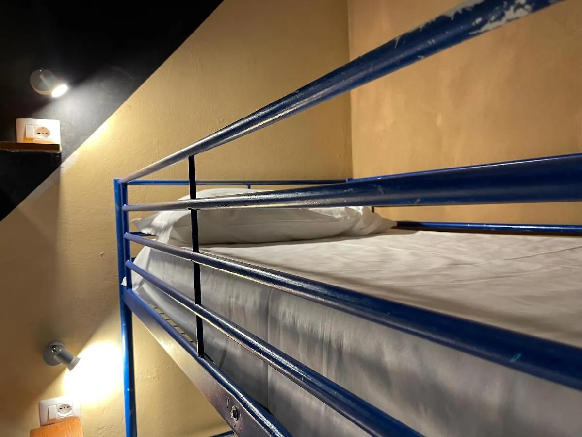Hostel Ostello Old Milano Italy